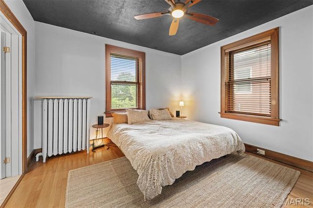 3661 Utah Place, St Louis, MO 63116