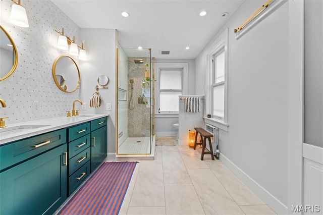 3661 Utah Place, St Louis, MO 63116