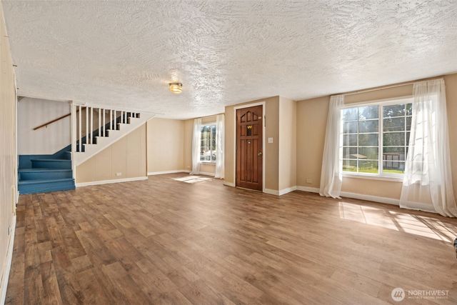 102 W Poplar Street, Shelton, WA 98584