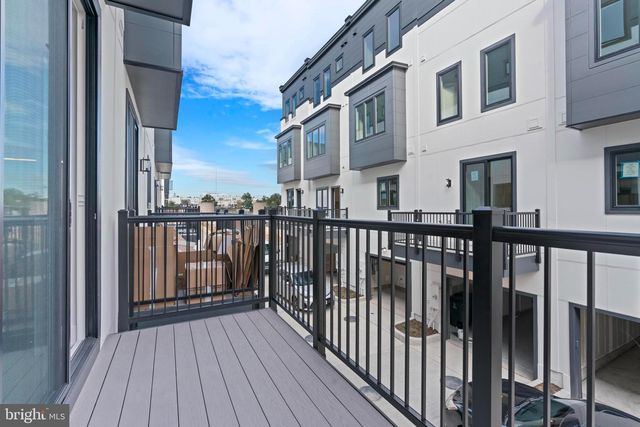 2609 PLATT CT NW, Washington, DC 20001