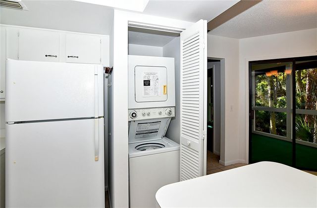 36 FAIRWAYS CIRCLE, Palm Coast, FL 32137