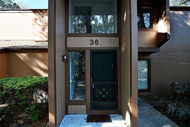 36 FAIRWAYS CIRCLE, Palm Coast, FL 32137