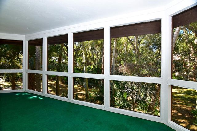 36 FAIRWAYS CIRCLE, Palm Coast, FL 32137