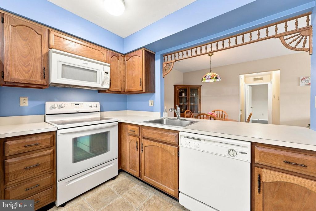 988-A SCOTSWOOD CT, MOUNT LAUREL, NJ 08054 — photo 3