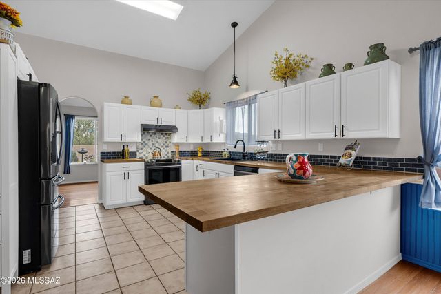 851 S Smokey Mountains Road, Tucson, AZ 85748