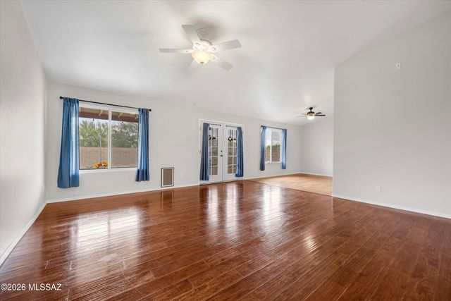 851 S Smokey Mountains Road, Tucson, AZ 85748