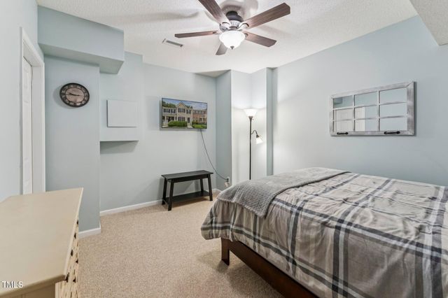 335 Anterbury Drive, Apex, NC 27502