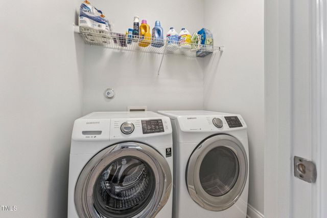 335 Anterbury Drive, Apex, NC 27502