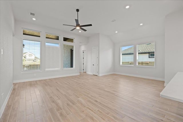 4408 College Square DR, Round Rock, TX 78665