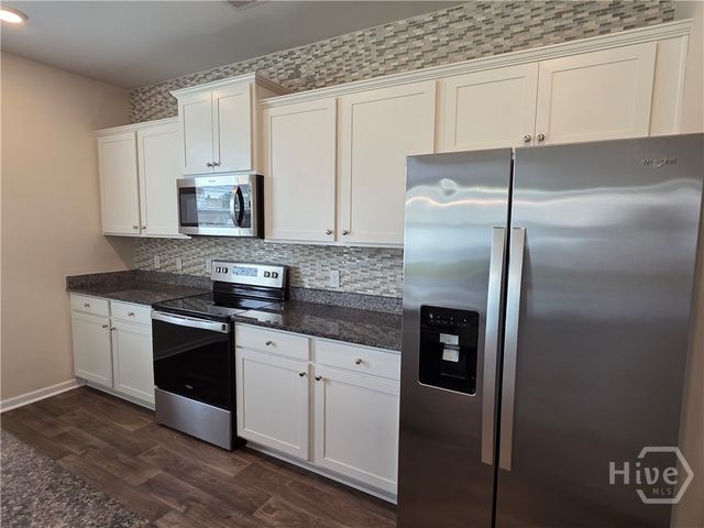 114 Troupe Drive, Pooler, GA 31322