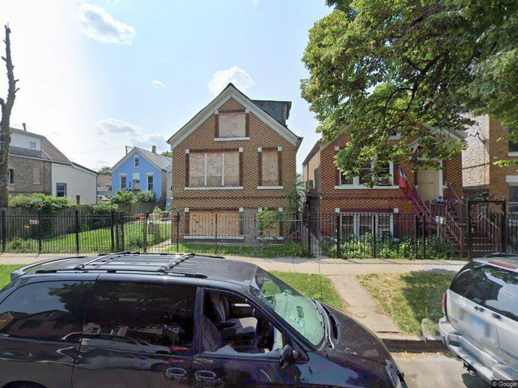 2728 S Spaulding Avenue, Chicago, IL 60623