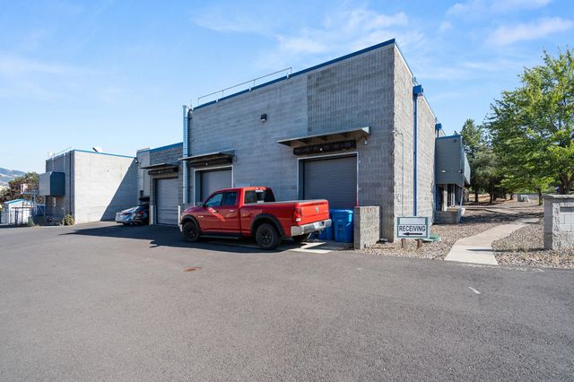 710 Jefferson Avenue, Ashland, OR 97520
