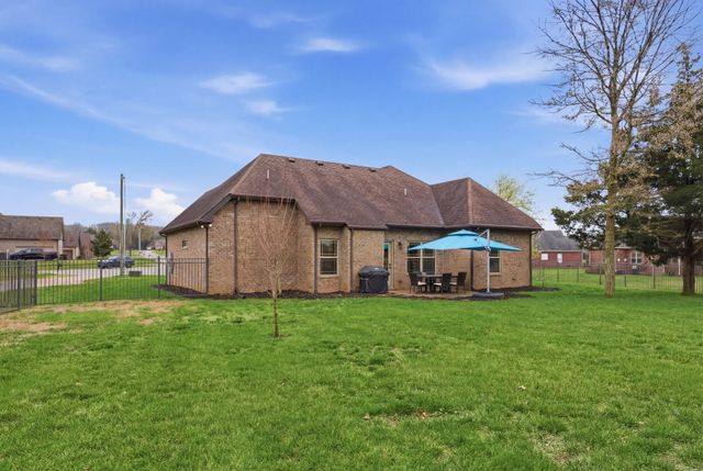 108 Amazonway Rdg, Murfreesboro, TN 37130