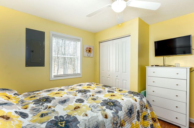 81 White Oak Lane, Monticello, KY 42633