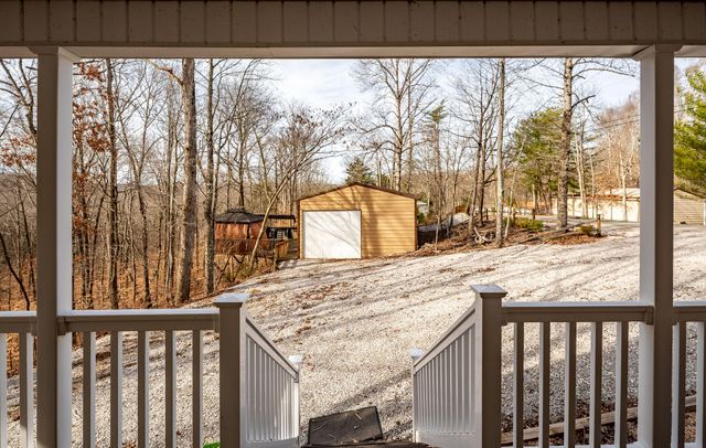 81 White Oak Lane, Monticello, KY 42633