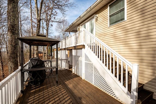 81 White Oak Lane, Monticello, KY 42633