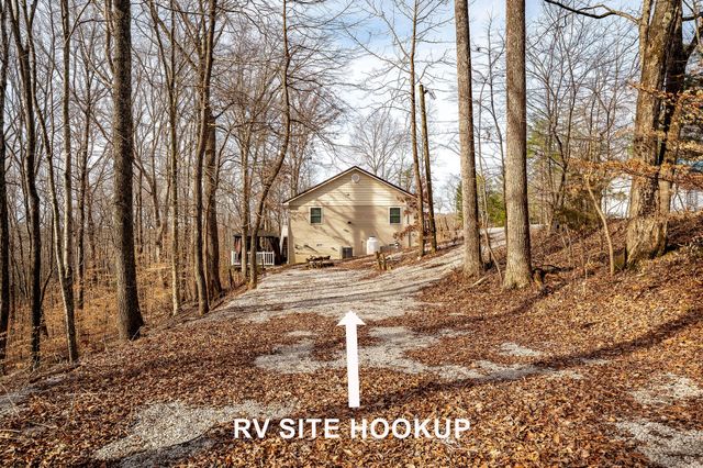 81 White Oak Lane, Monticello, KY 42633