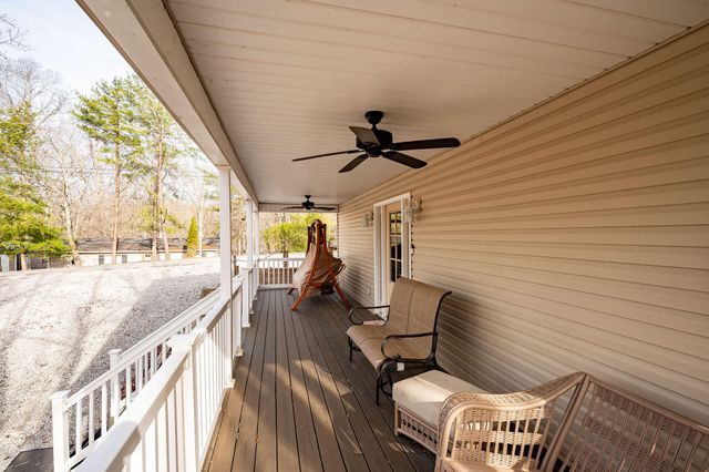 81 White Oak Lane, Monticello, KY 42633