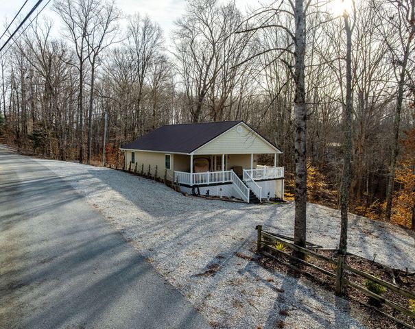 81 White Oak Lane, Monticello, KY 42633