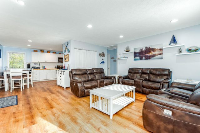 81 White Oak Lane, Monticello, KY 42633