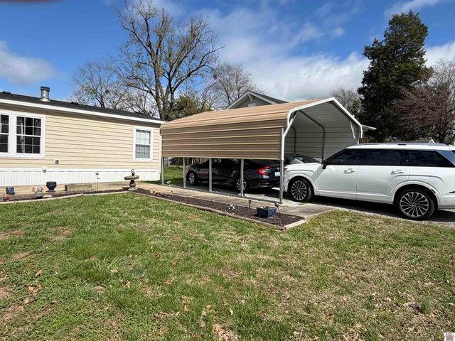 438 Denver Avenue, Paducah, KY 42001