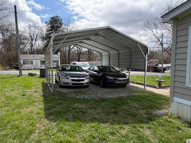 438 Denver Avenue, Paducah, KY 42001