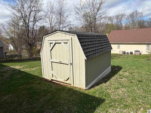 438 Denver Avenue, Paducah, KY 42001