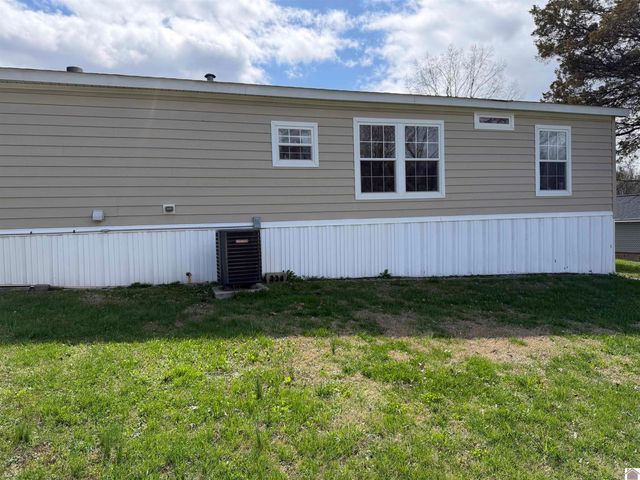 438 Denver Avenue, Paducah, KY 42001