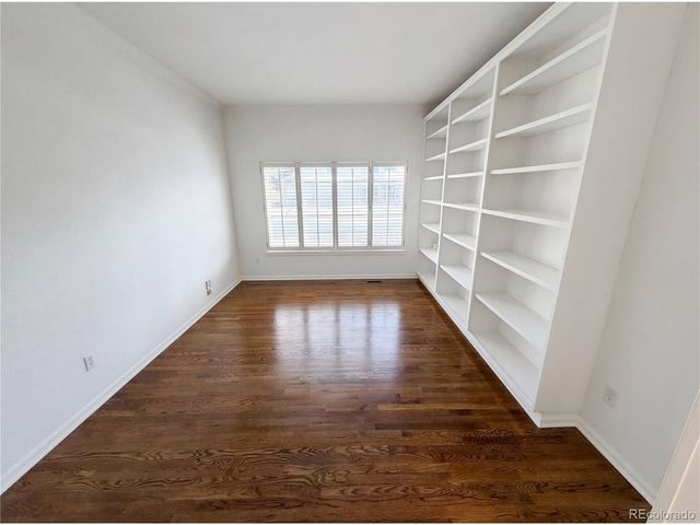 5817 S Espana St, Aurora, CO 80015