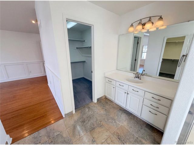 5817 S Espana St, Aurora, CO 80015