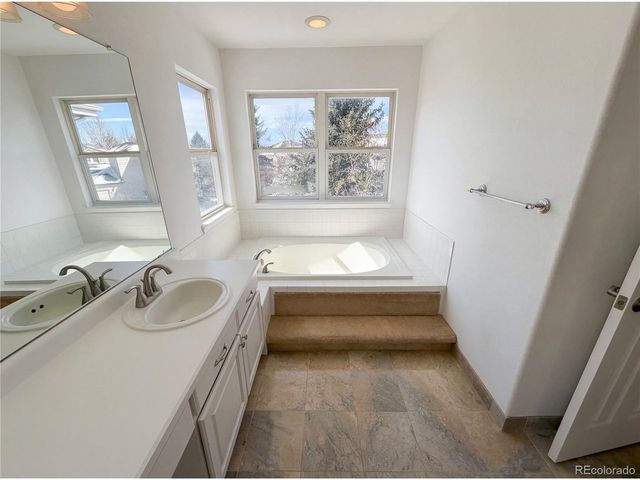 5817 S Espana St, Aurora, CO 80015