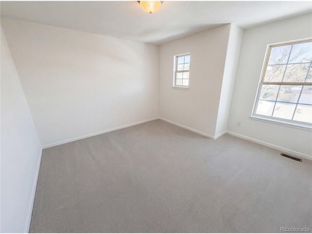 5817 S Espana St, Aurora, CO 80015