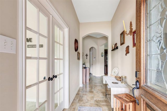 6715 Hunters Trace Lane, Baytown, TX 77521