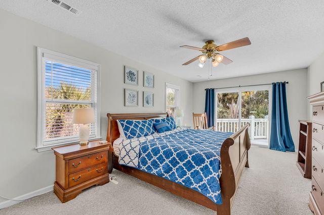 512 Pompano Street, Edisto Island, SC 29438