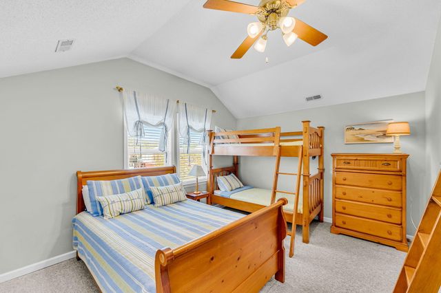 512 Pompano Street, Edisto Island, SC 29438