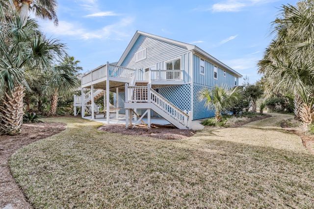 512 Pompano Street, Edisto Island, SC 29438