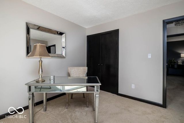 517 Conner Creek Drive, Fishers, IN 46038