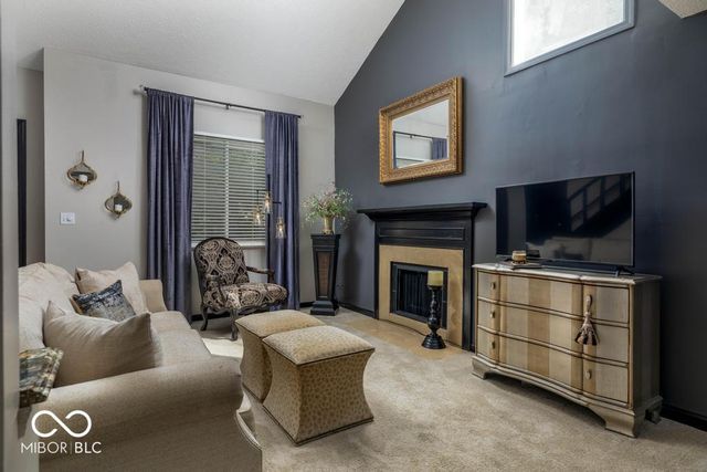 517 Conner Creek Drive, Fishers, IN 46038