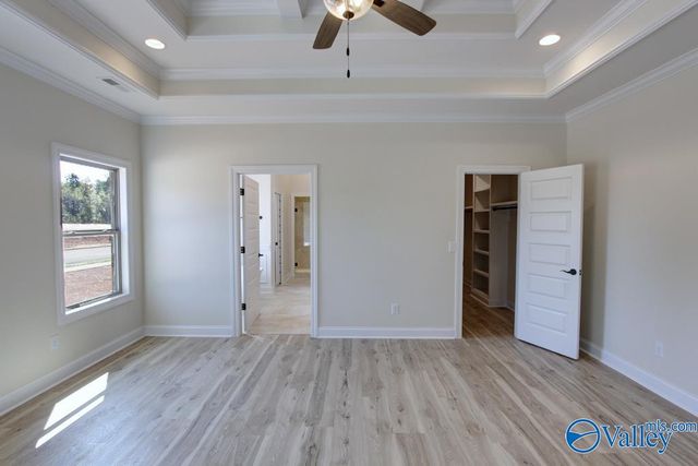 26484 Old Town Drive, Athens, AL 35613