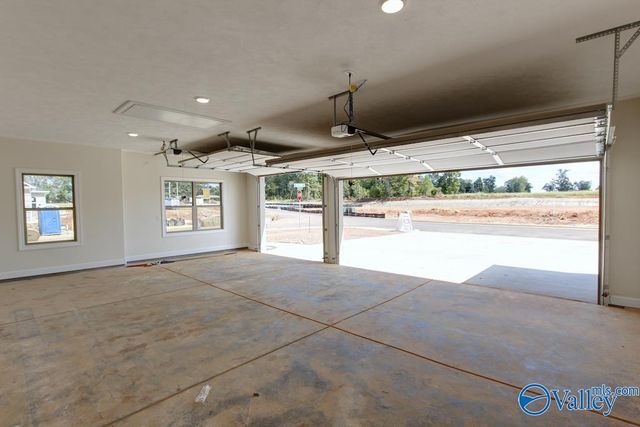 26484 Old Town Drive, Athens, AL 35613