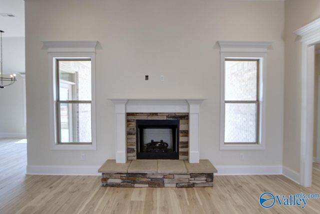 26484 Old Town Drive, Athens, AL 35613