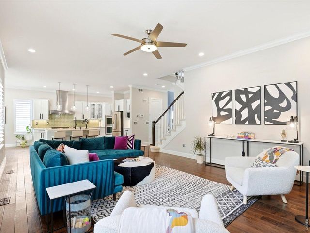 10562 Montecito Dr, Lone Tree, CO 80124