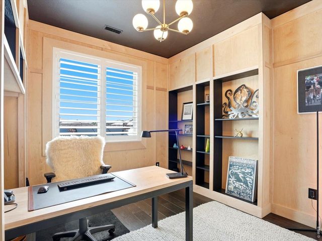 10562 Montecito Dr, Lone Tree, CO 80124