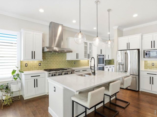 10562 Montecito Dr, Lone Tree, CO 80124