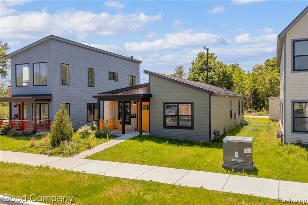 2819 16th Street, Detroit, MI 48216