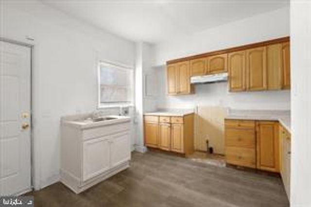 273 MCCURLEY ST, Baltimore, MD 21229