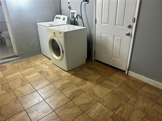 3720 SW 32nd Ave, West Park, FL 33023