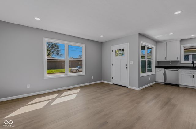 304 Highlawn Avenue, Seymour, IN 47274