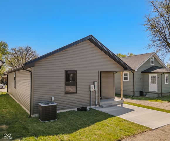 304 Highlawn Avenue, Seymour, IN 47274