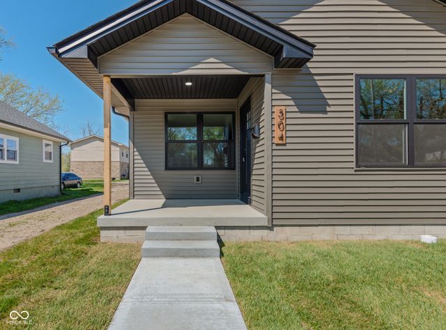304 Highlawn Avenue, Seymour, IN 47274